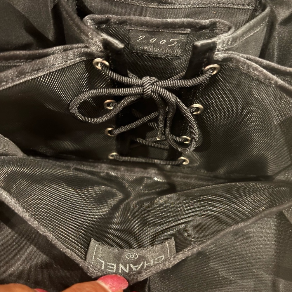 CHANEL Sleek Jersey Black Butt Bag - Picture 8 of 8